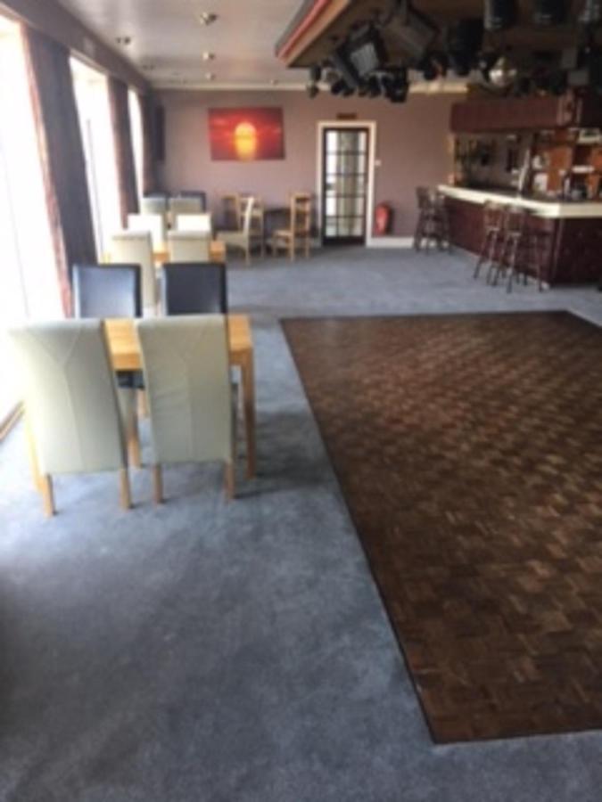 Merlewood Hotel サンダースフット エクステリア 写真