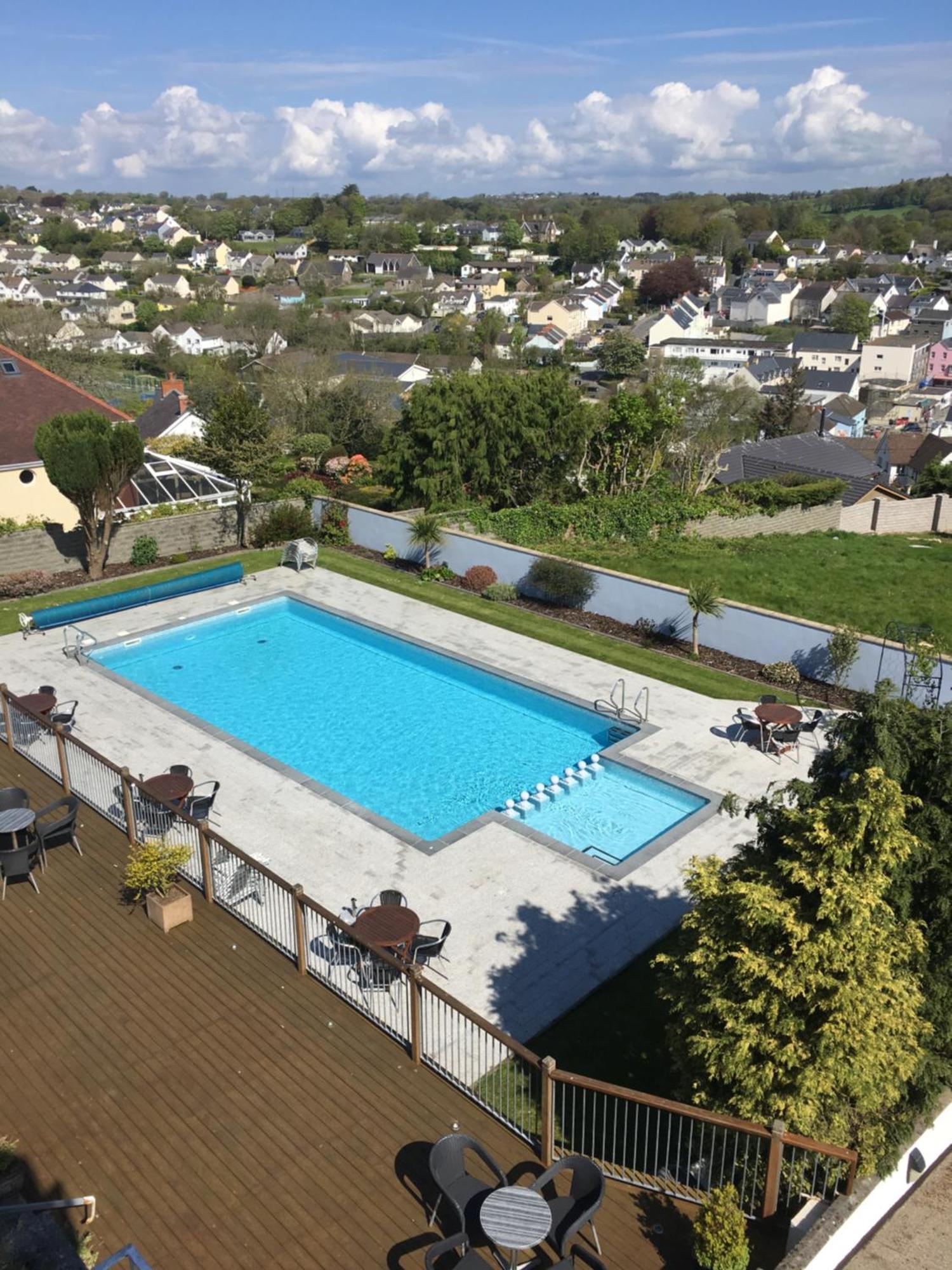 Merlewood Hotel サンダースフット エクステリア 写真