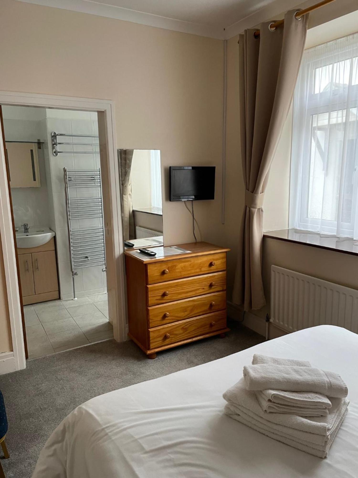 Merlewood Hotel サンダースフット エクステリア 写真