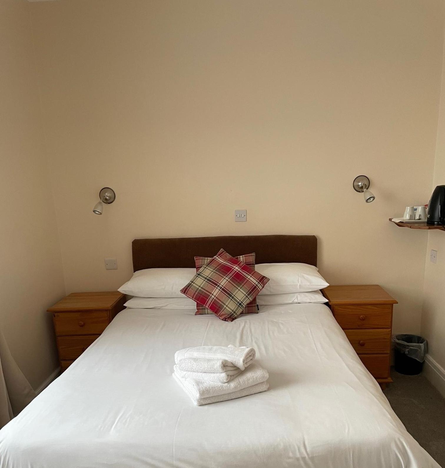 Merlewood Hotel サンダースフット エクステリア 写真